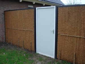 Geluidsschermdeur hardhout