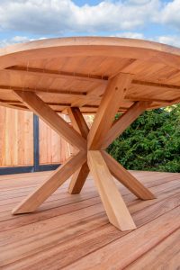 Teak tuintafel rond - Afbeelding 2