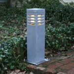 Blauwe hardstenen buitenverlichting 10x10x40cm