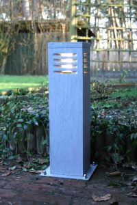 Blauwe hardstenen buitenverlichting 13x13x50 cm