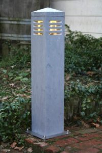 Blauwe hardstenen buitenverlichting 13x13x68 cm