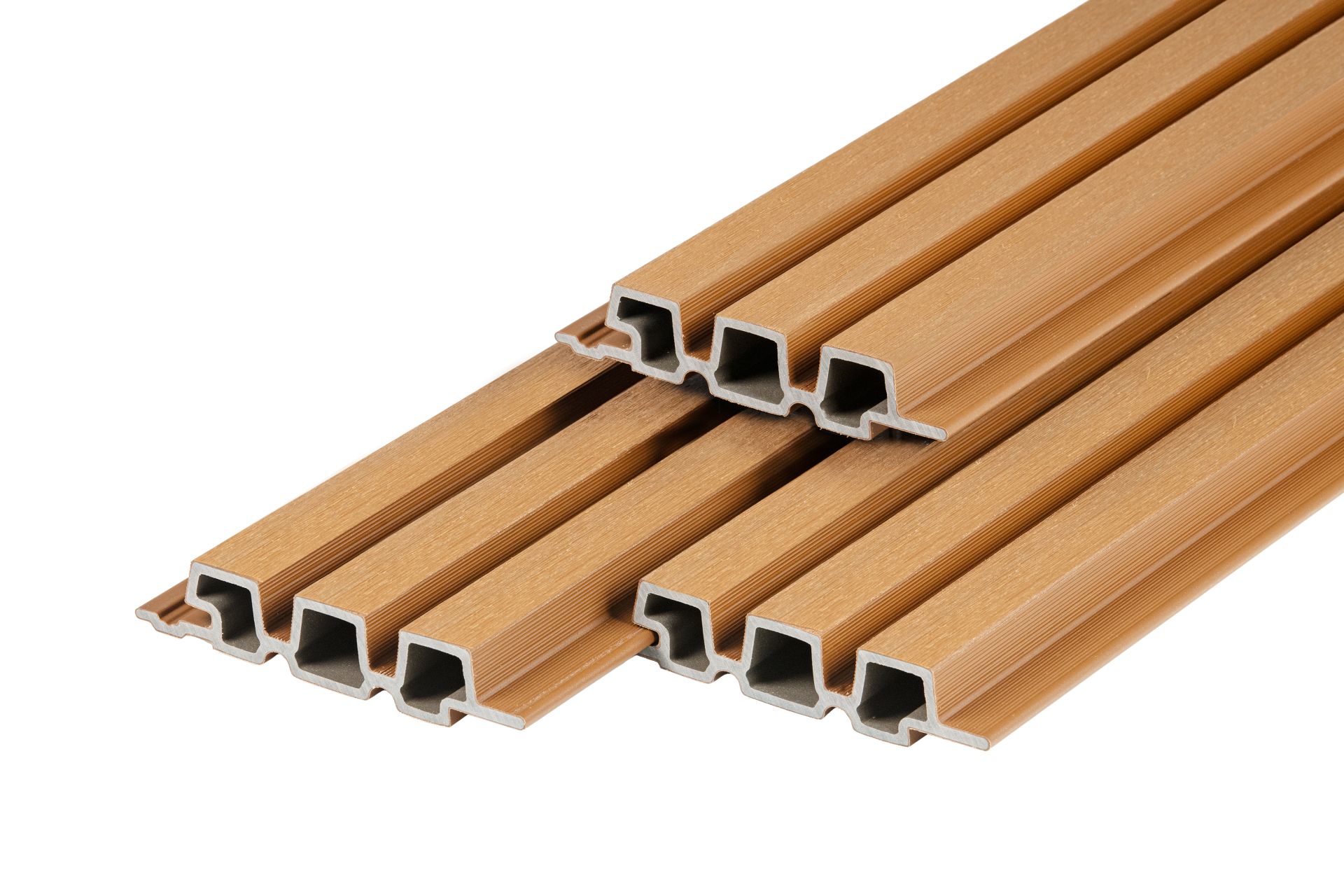 PuraTech 30 composiet triple profiel cedar, fijne houtnerf PuraTech 30 composiet triple profiel cedar, fijne houtnerf